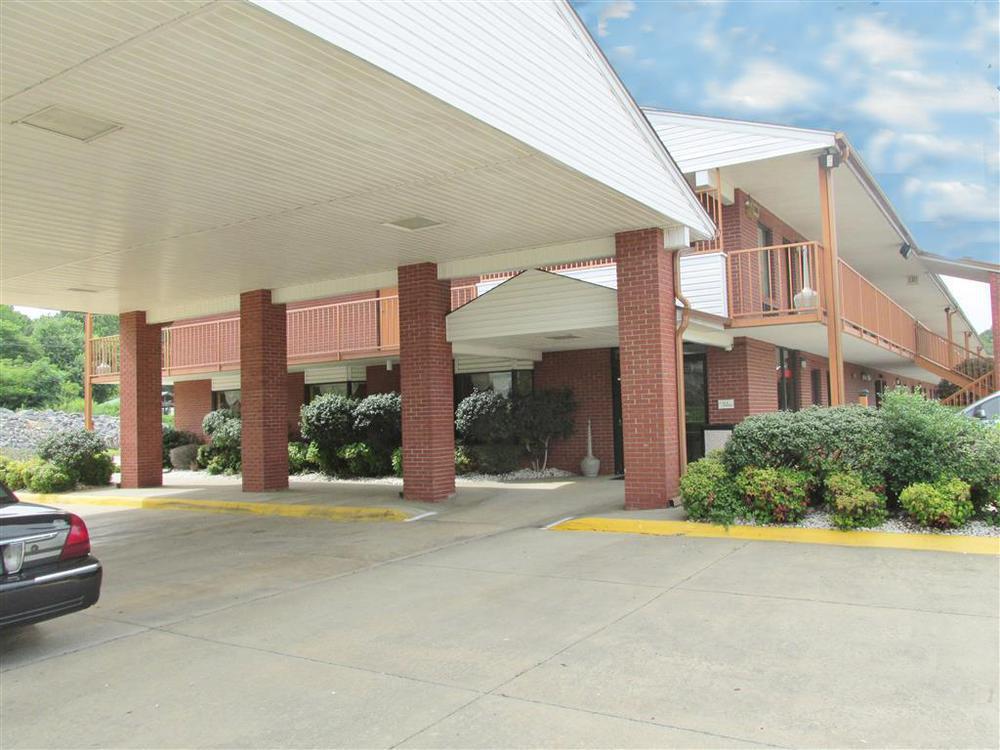 America'S Best Value Inn & Suites Sheridan Esterno foto